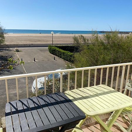 Appartement Saint Pierre 30m de la plage Extérieur photo